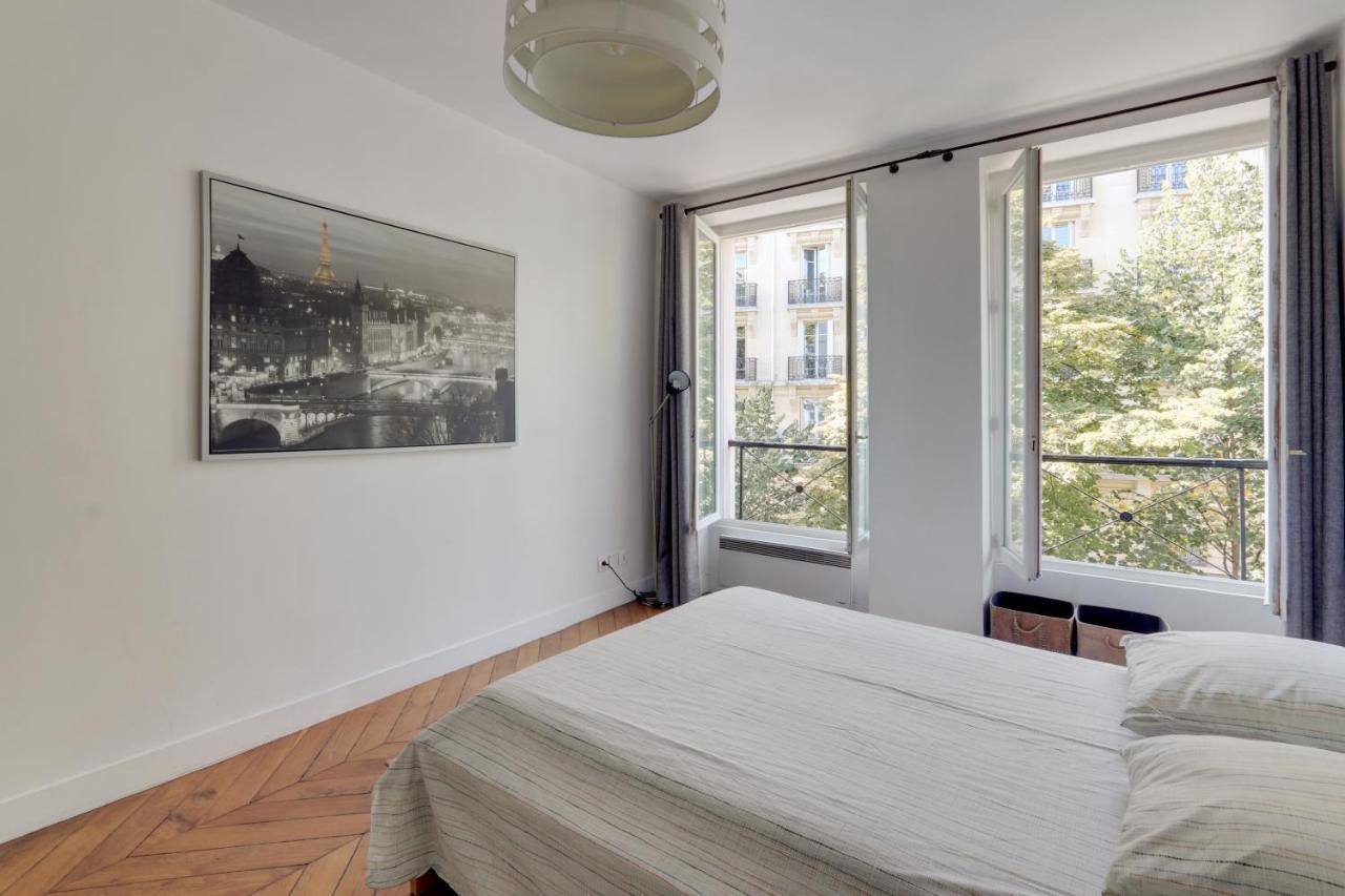 The Best Deal In The Marais - 1Bedroom Apt - 45M2 Париж Экстерьер фото